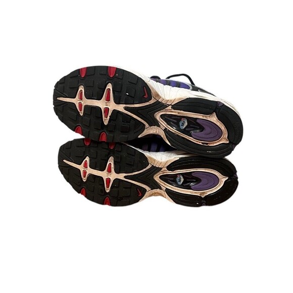 Nike Air Max Tailwind IV 4 Women's CQ9962-001  Size 8 Black Psychic Purple - Picture 7 of 8